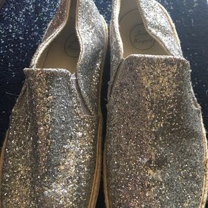 Glitter shoes